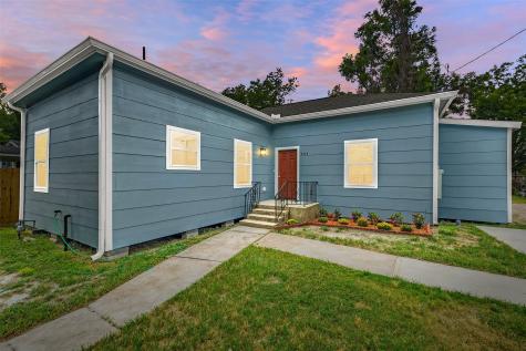 7415 Dyer Street Houston TX 77088