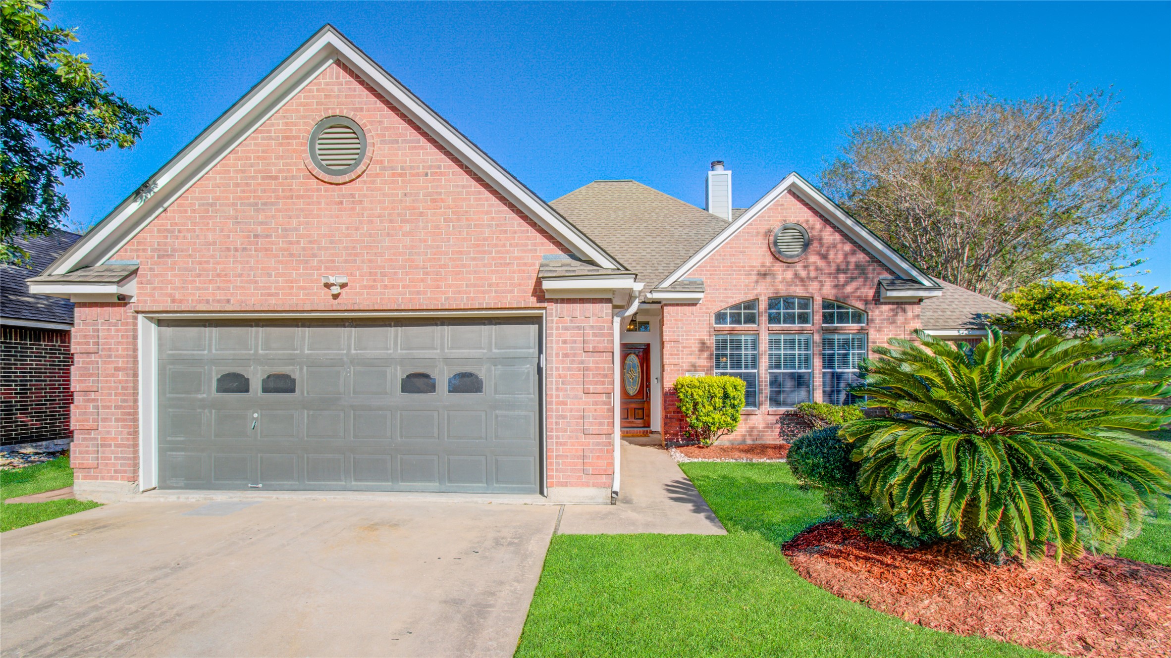 152 Corkwood Street Lake Jackson TX 77566