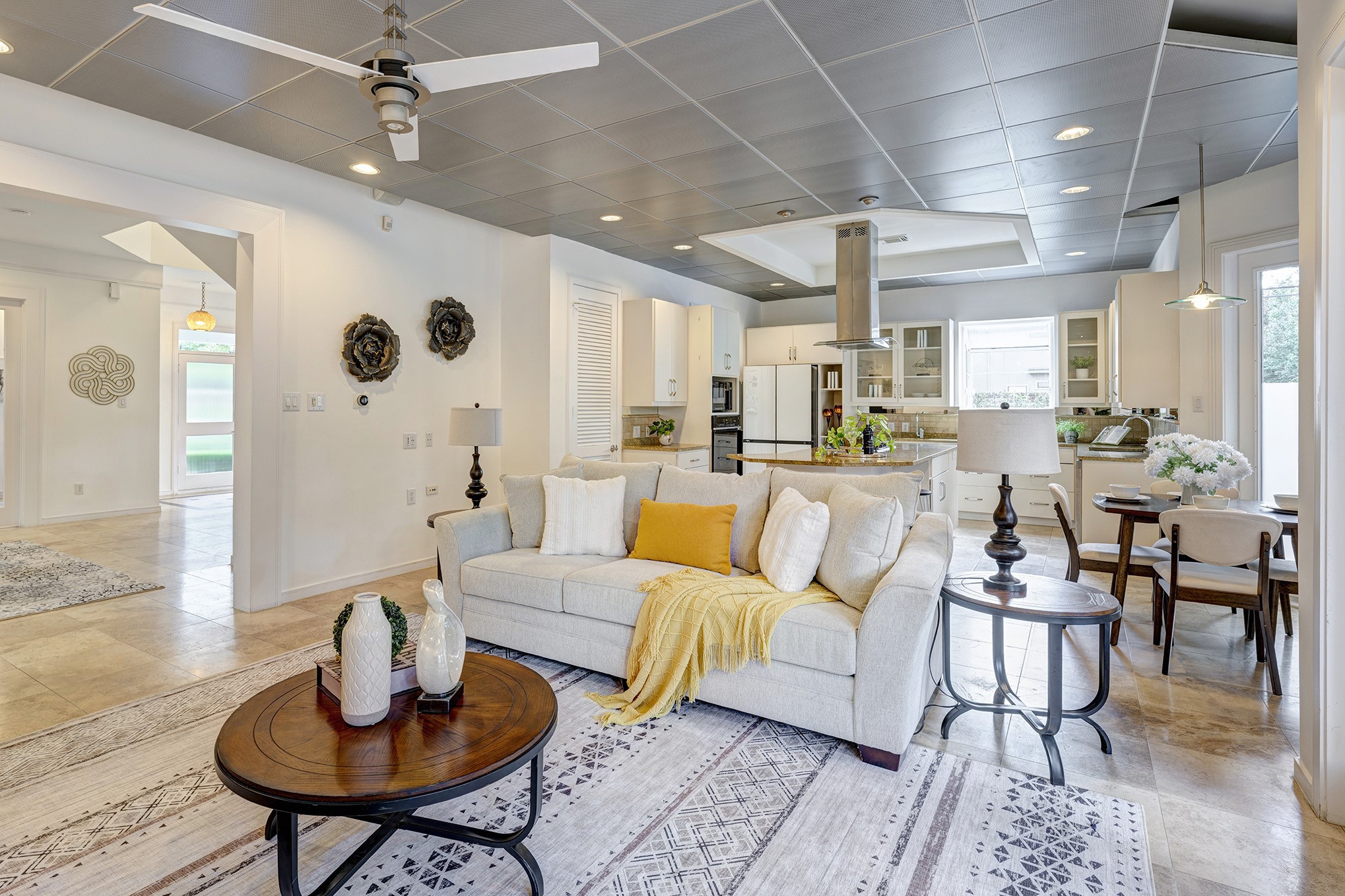 4823 Jessamine Street Bellaire TX 77401