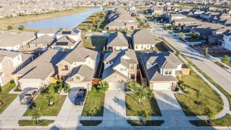 2136 Windy Grove Drive Texas City TX 77568