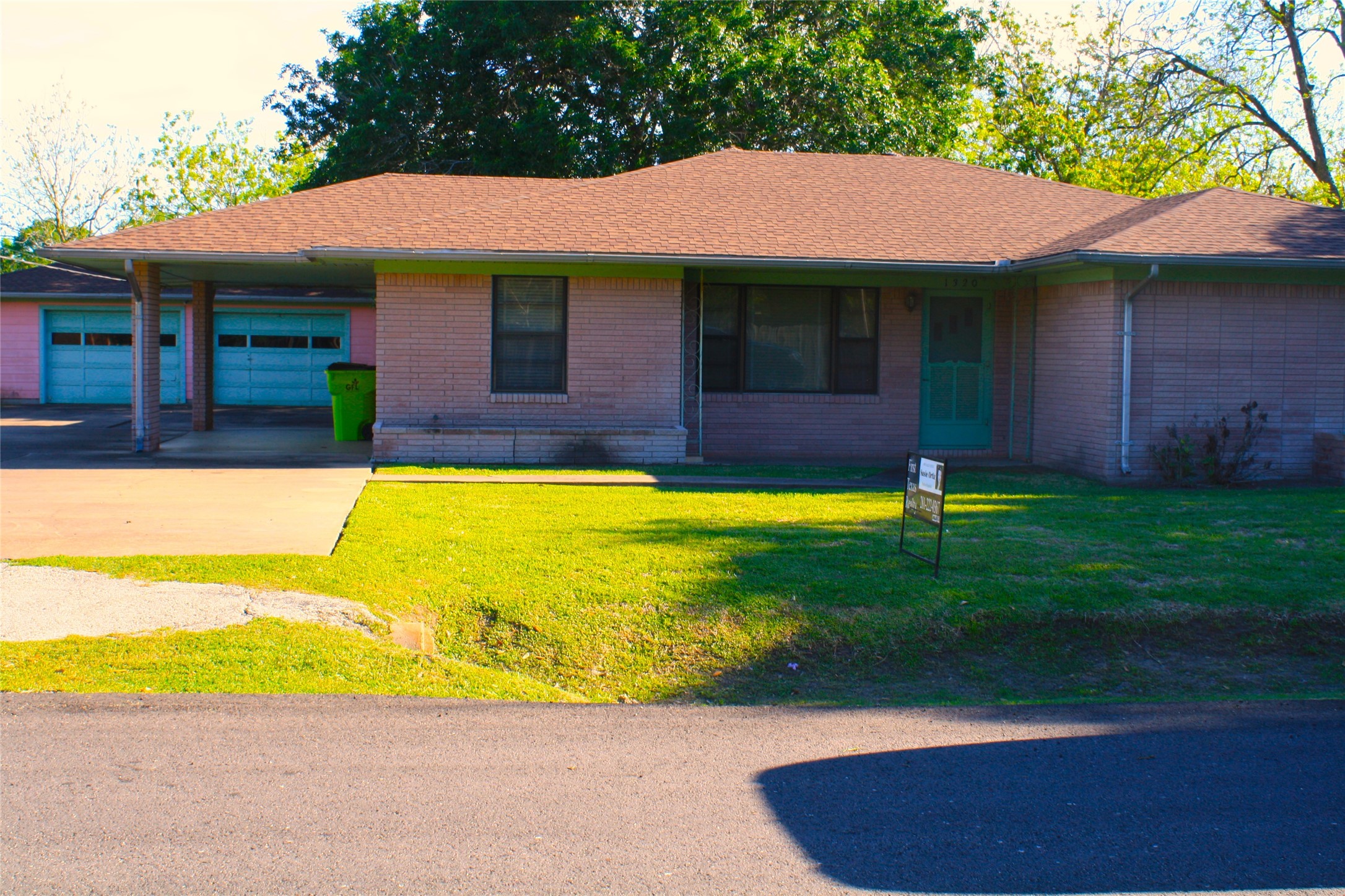 1320 Elizabeth Avenue Rosenberg TX 77471