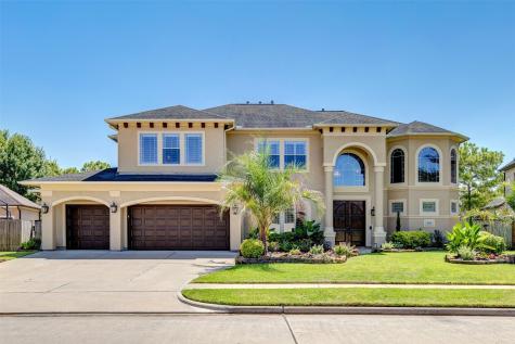 2507 Bayfront Drive Pearland TX 77584