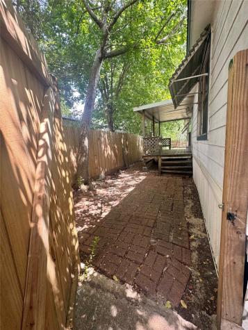 1021 Tealway Drive Pasadena TX 77504