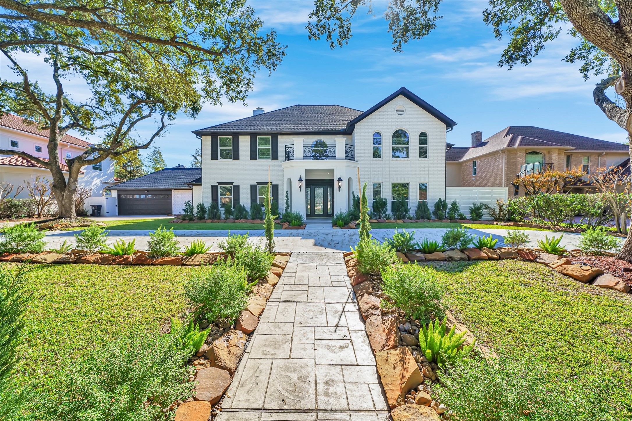 1255 Sugar Creek Boulevard Sugar Land TX 77478