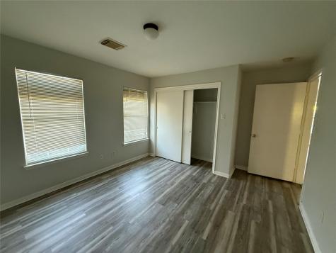 742 27th Street San Leon TX 77539