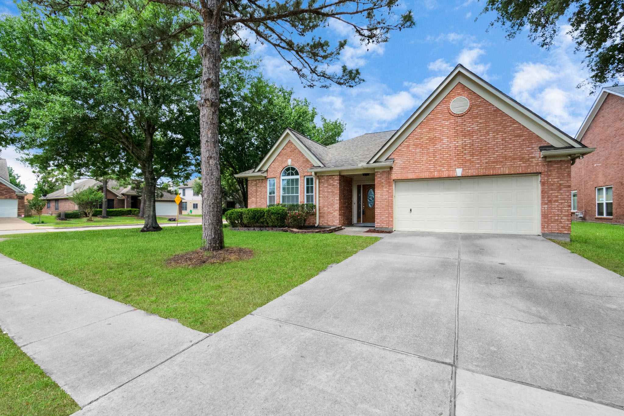 9203 Cabin Creek Drive Houston TX 77064