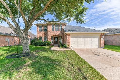 2707 Cross Tide Lane Friendswood TX 77546