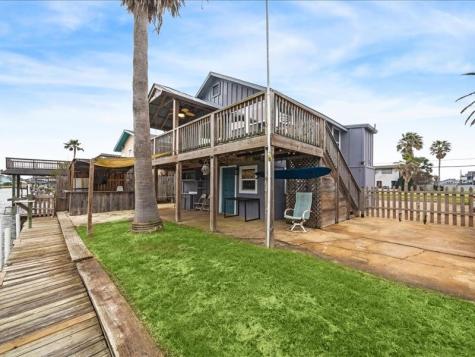 85 Bayou Vista Drive Hitchcock TX 77563