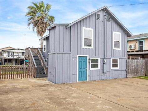 85 Bayou Vista Drive Hitchcock TX 77563