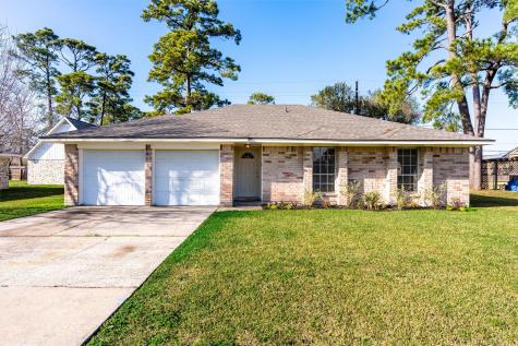 9915 Bayou Woods Drive Baytown TX 77521