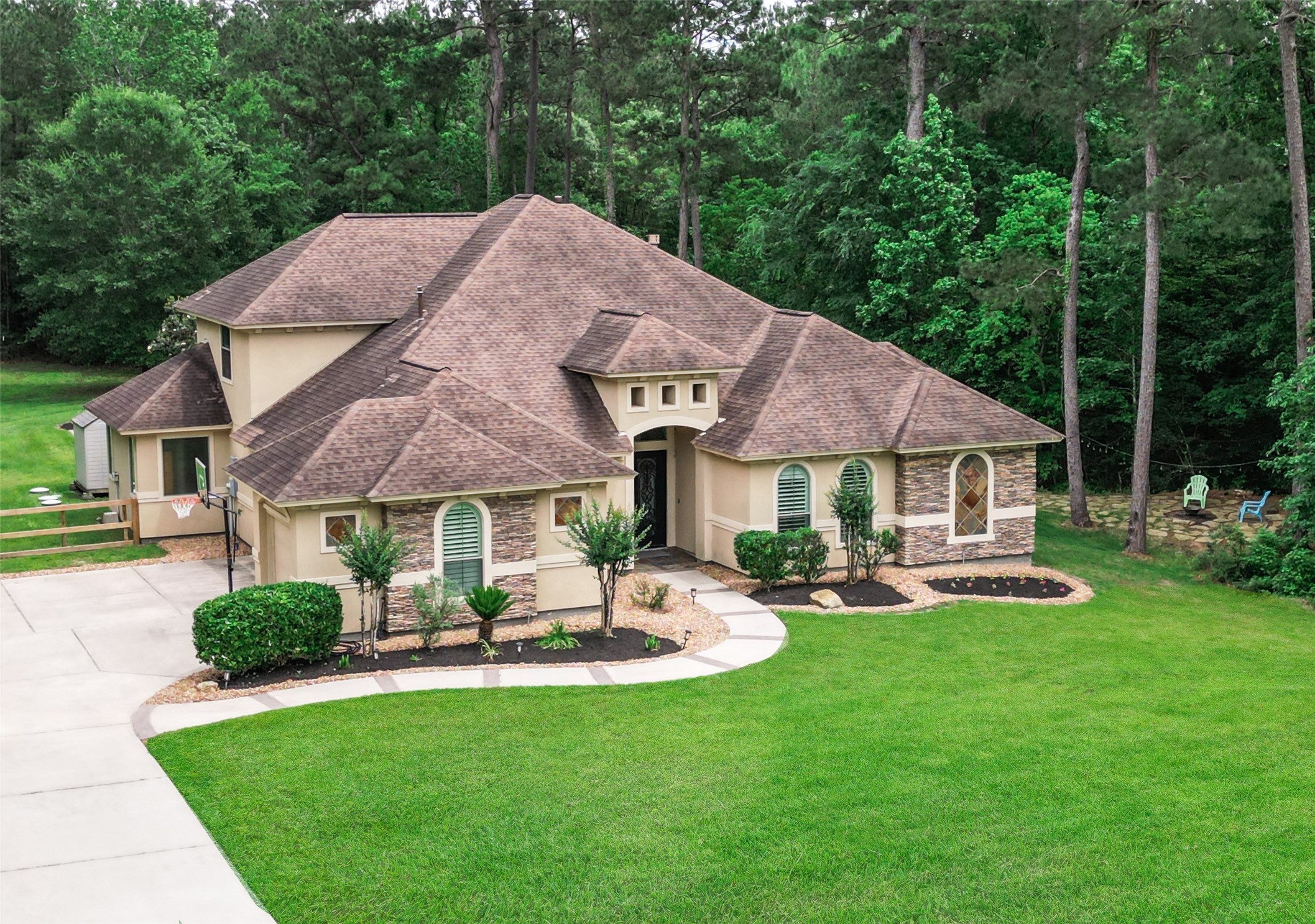 11609 King George Court Montgomery TX 77316