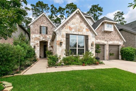 818 Evergreen Meadows Lane Pinehurst TX 77362