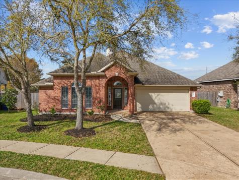 6534 Sterling Bay Lane Dickinson TX 77539