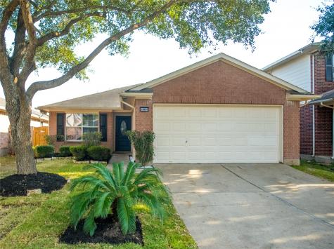 13931 Maleewan Lane Sugar Land TX 77498