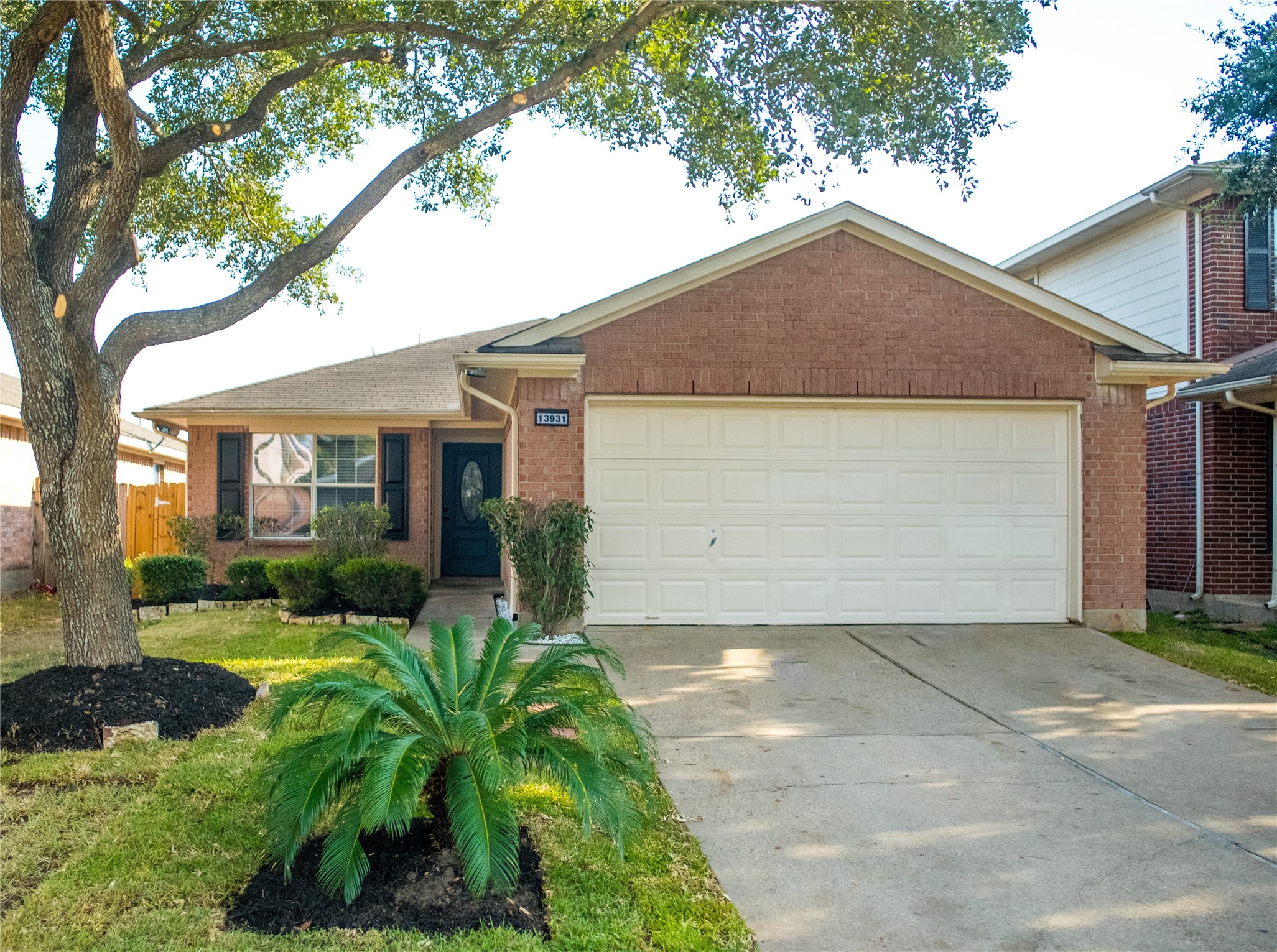13931 Maleewan Lane Sugar Land TX 77498