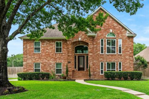 8 Canterbury Court Conroe TX 77304
