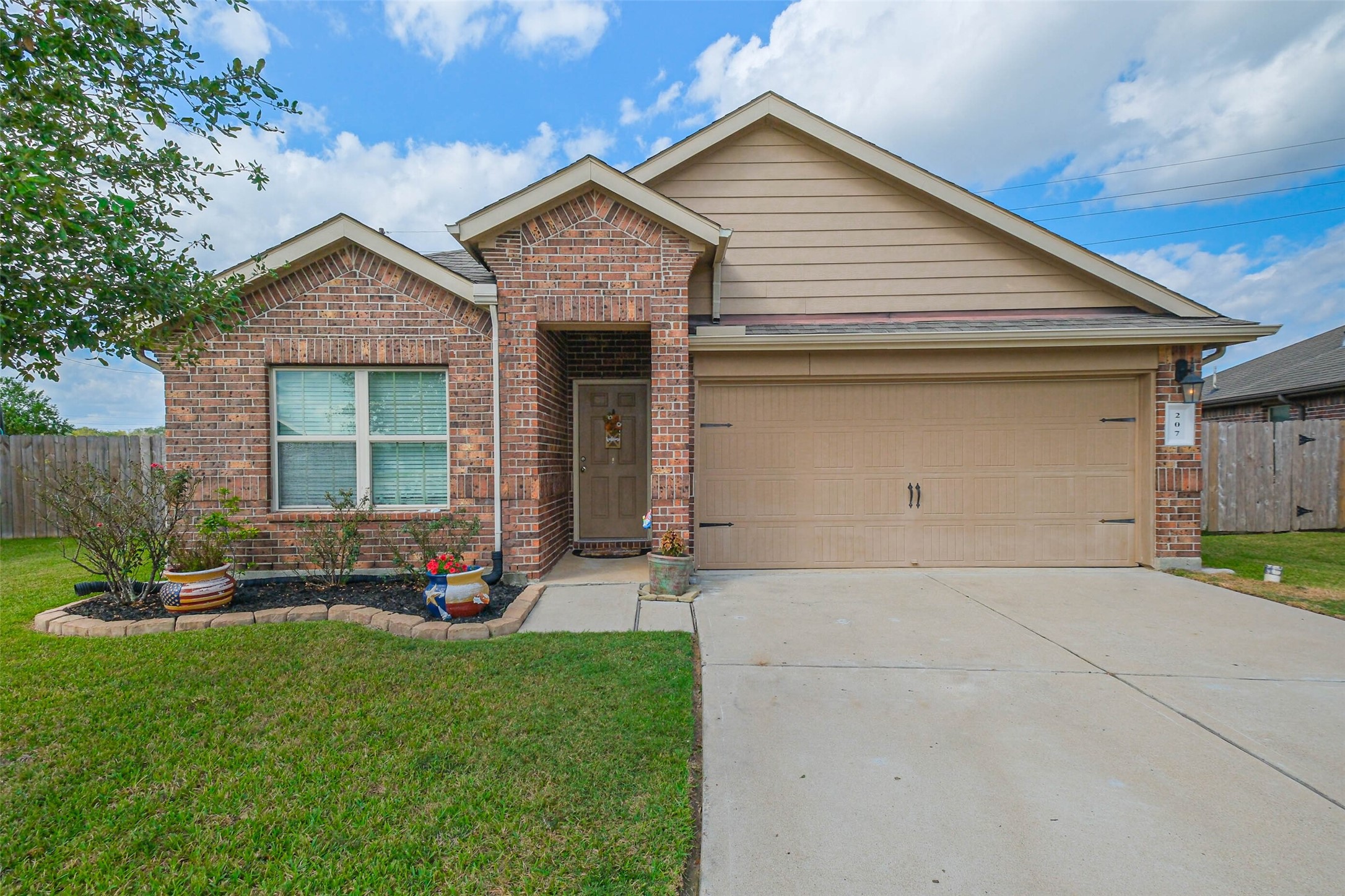 207 Ashley Falls Lane Rosharon TX 77583