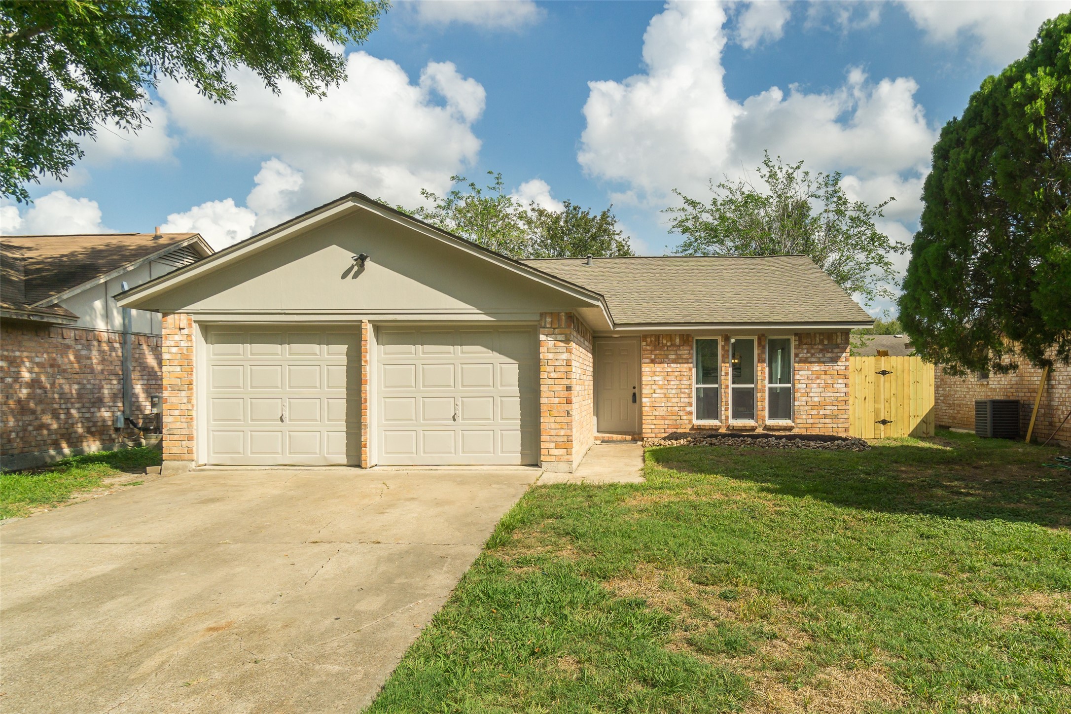 1812 Oriole Drive League City TX 77573