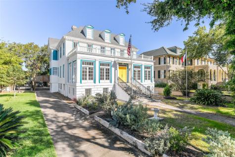 2920 Avenue O Galveston TX 77550