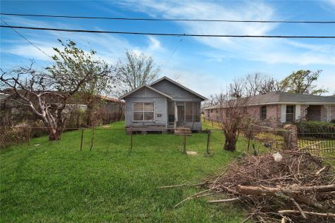328 Bolden Street Houston TX 77029