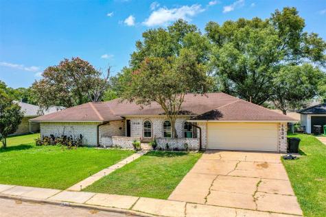 1639 Neptune Lane Houston TX 77062