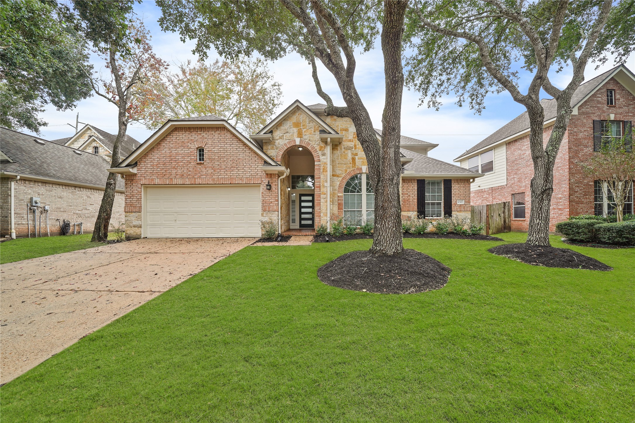 10302 Five Oaks Lane Missouri City TX 77459