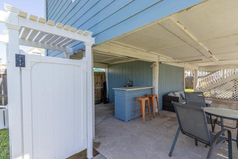 16619 Mansvelt Road Galveston TX 77554