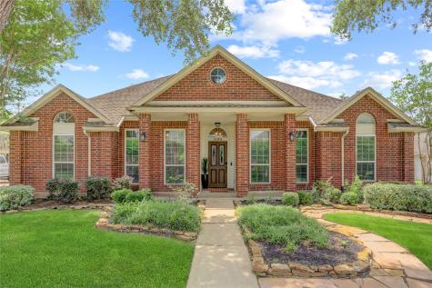 1135 Lake Estates Drive Sugar Land TX 77498