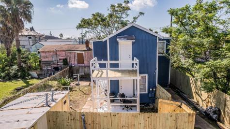 3913 Ball Street Galveston TX 77550