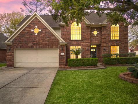 106 Saint Finans Way Houston TX 77015