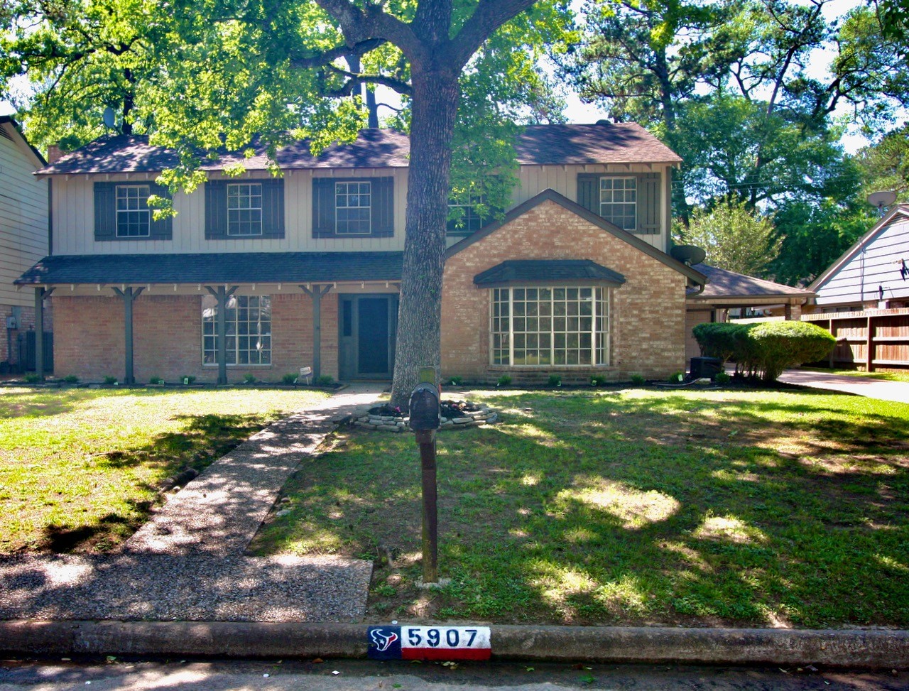 5907 Lodge Creek Drive Houston TX 77066