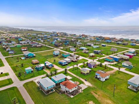 417 Olive Street Surfside Beach TX 77541