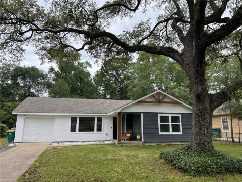 1006 Callahan Avenue Conroe TX 77301