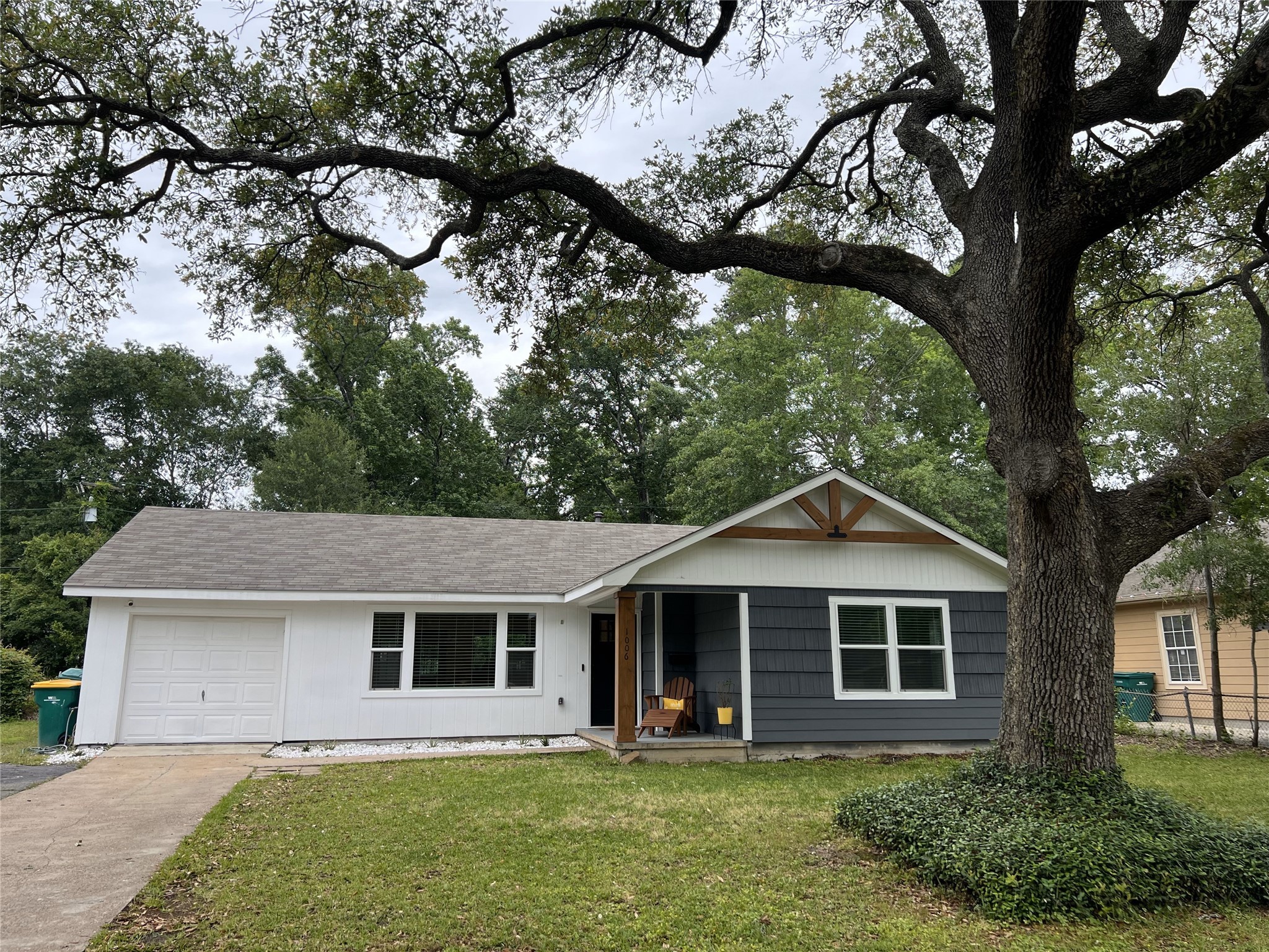 1006 Callahan Avenue Conroe TX 77301