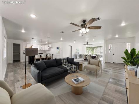 7851 Pecan Villas Drive Houston TX 77061