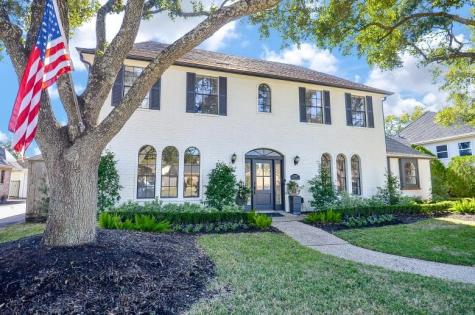 11707 Cherryknoll Drive Houston TX 77077