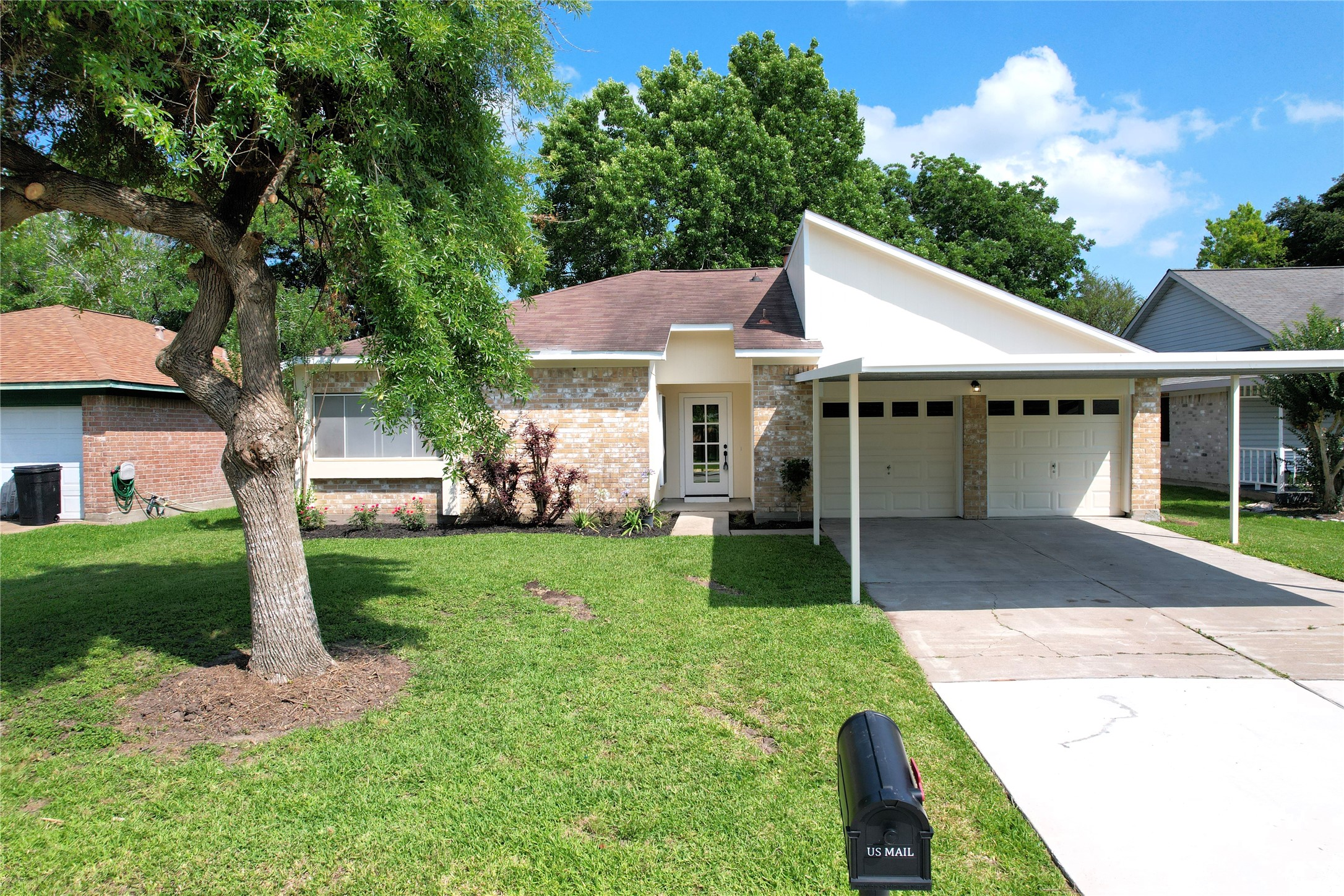 2910 Marlin Court League City TX 77573