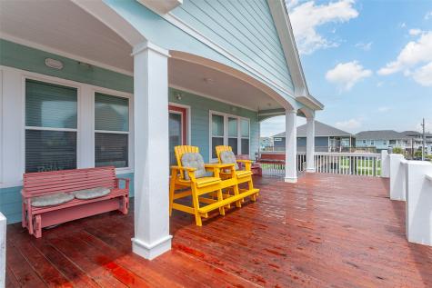 1987 Avenue G Port Bolivar TX 77650