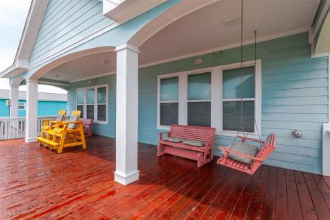1987 Avenue G Port Bolivar TX 77650
