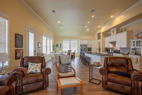 1987 Avenue G Port Bolivar TX 77650
