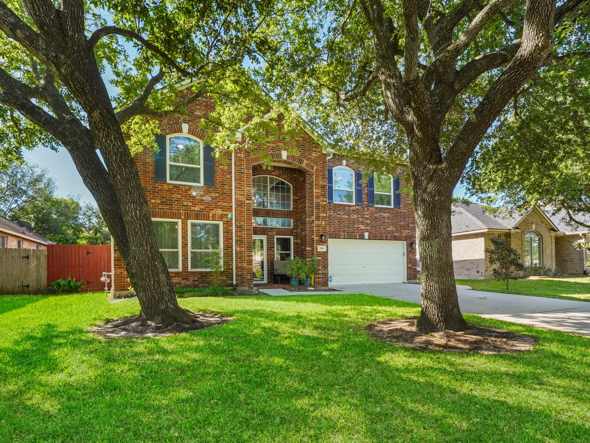 208 Cay Crossing Lane Dickinson TX 77539
