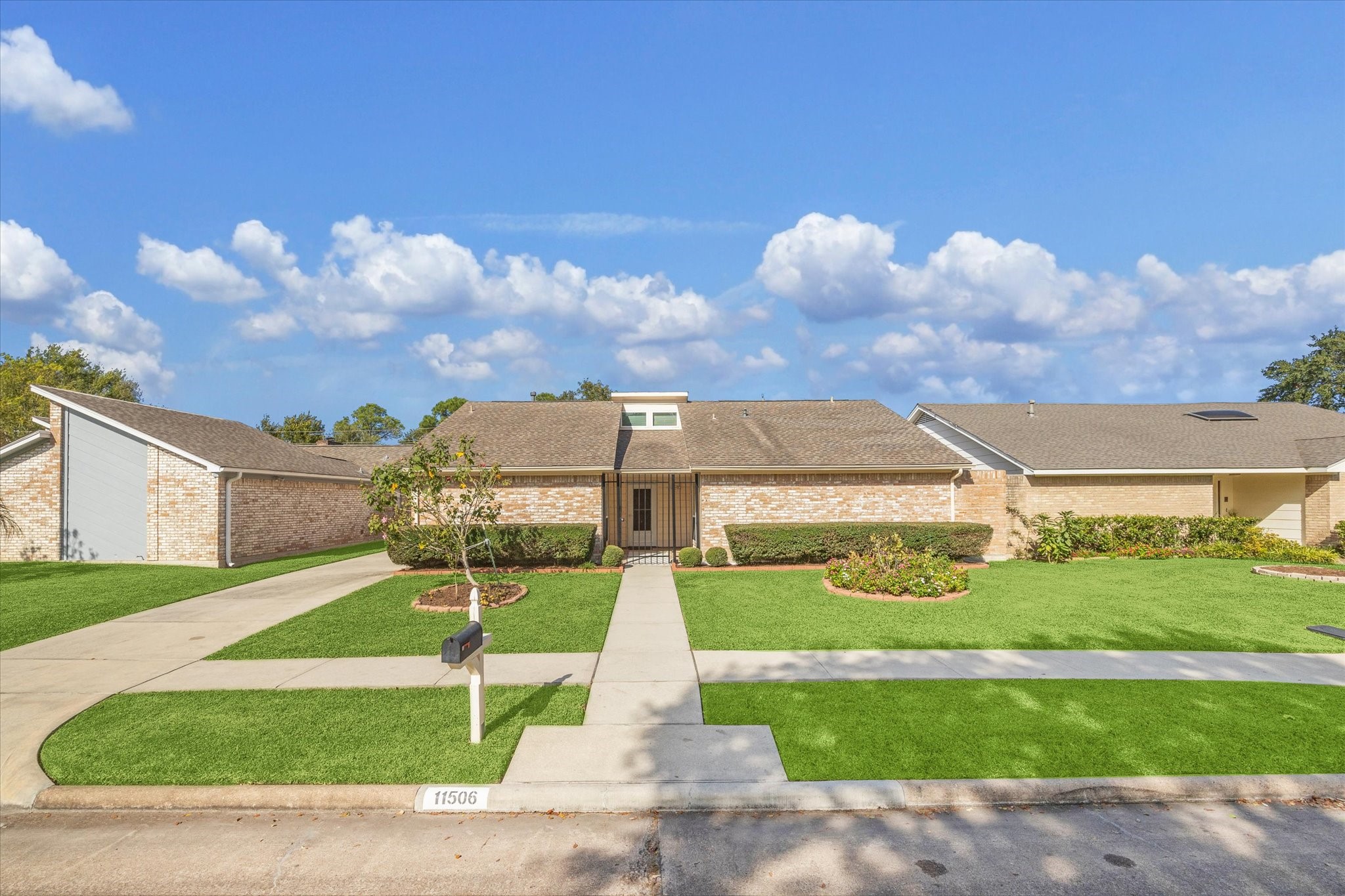 11506 Ella Lee Lane Houston TX 77077