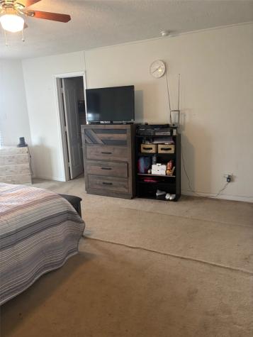 911 Belshear Court Houston TX 77073
