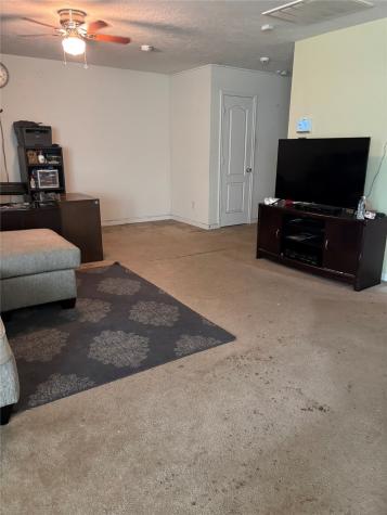 911 Belshear Court Houston TX 77073