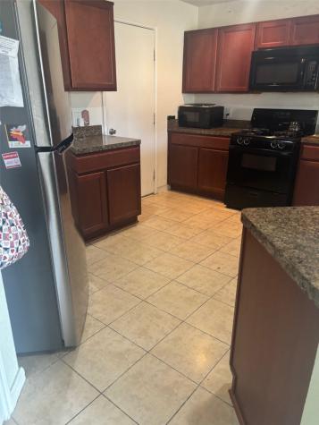 911 Belshear Court Houston TX 77073