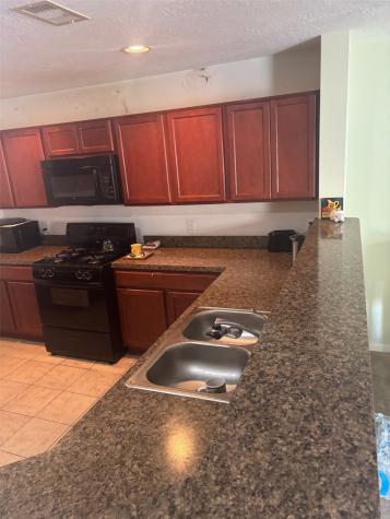 911 Belshear Court Houston TX 77073
