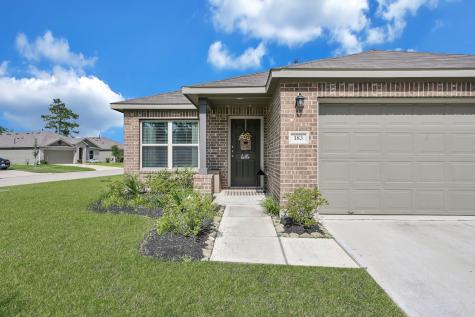 183 Bellewood Manor Drive Magnolia TX 77354