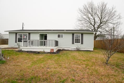 3904 N Vine Street Victoria TX 77901