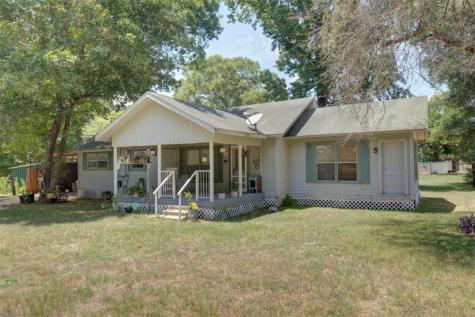 53 County Road 3470 N Cleveland TX 77327