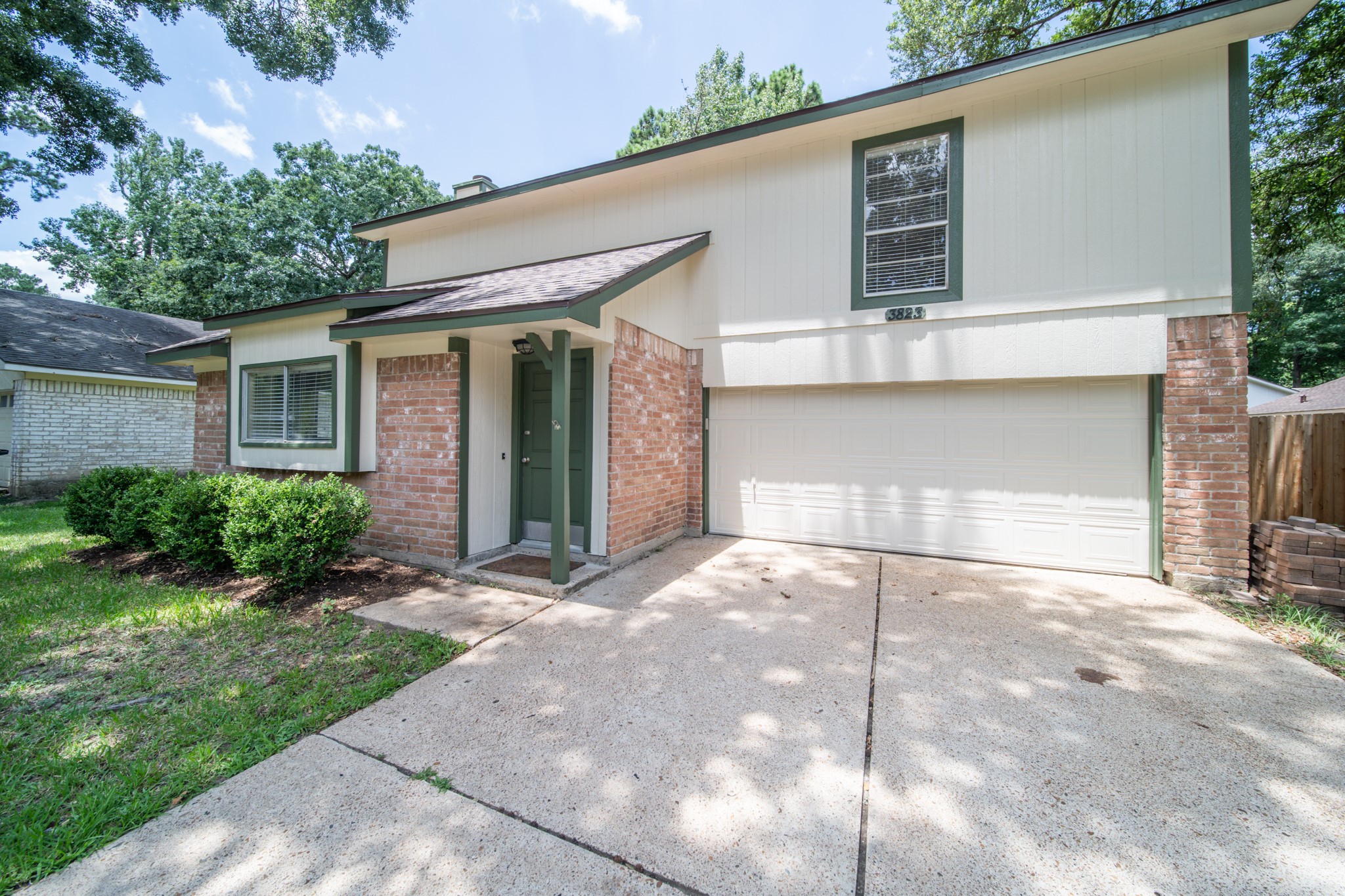 3823 Deerbrook Drive Kingwood TX 77339